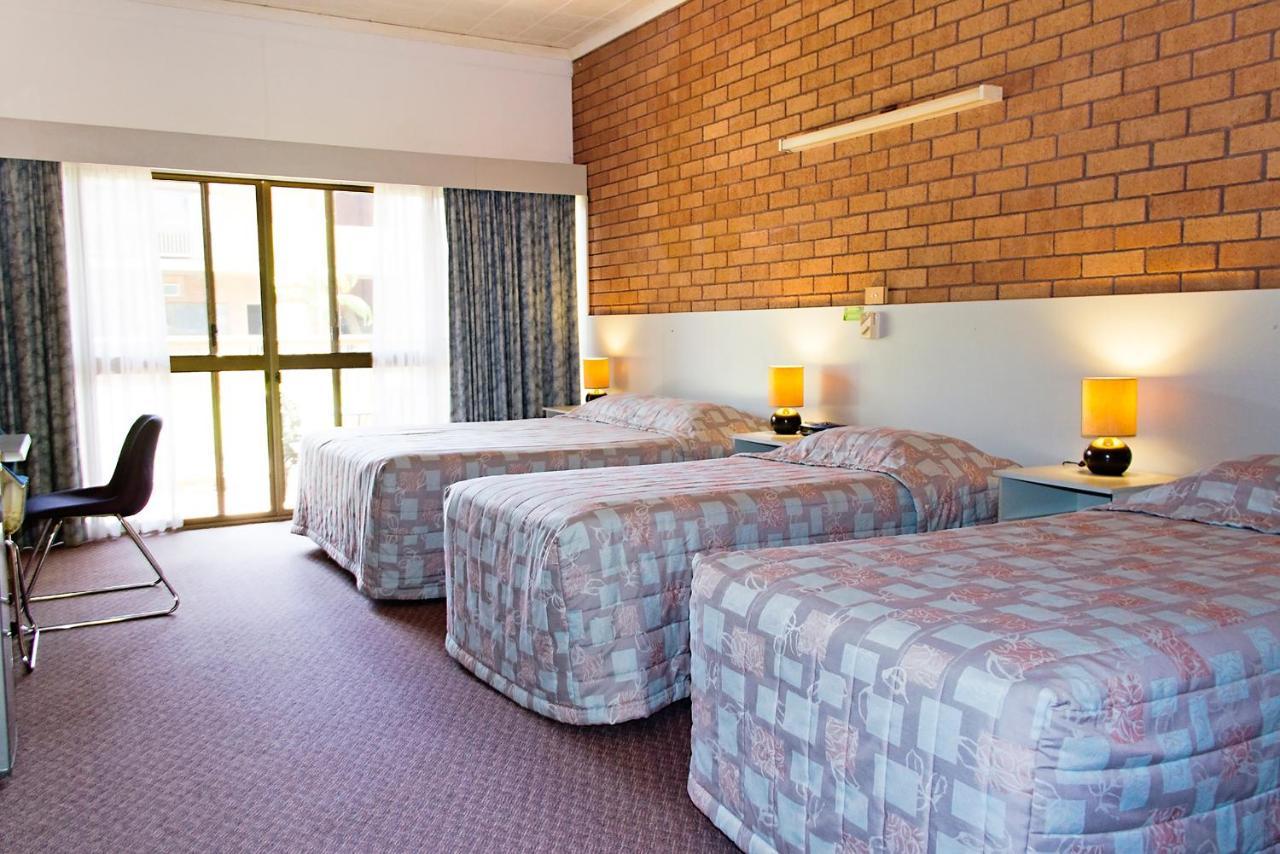 Litchfield Outback Resort Batchelor Eksteriør billede